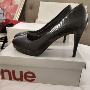 Ladies Shoes